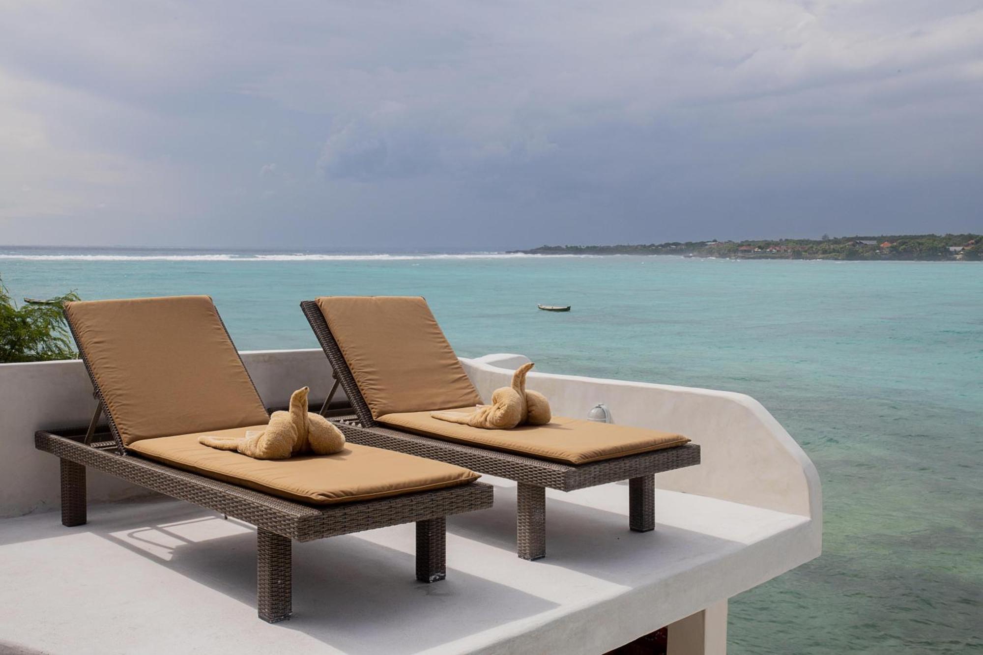 Hotel Aquavista Ceningan Lembongan Esterno foto